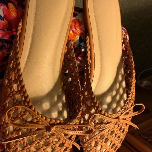 Brand new without tag slippers mule - Picture 5 of 6